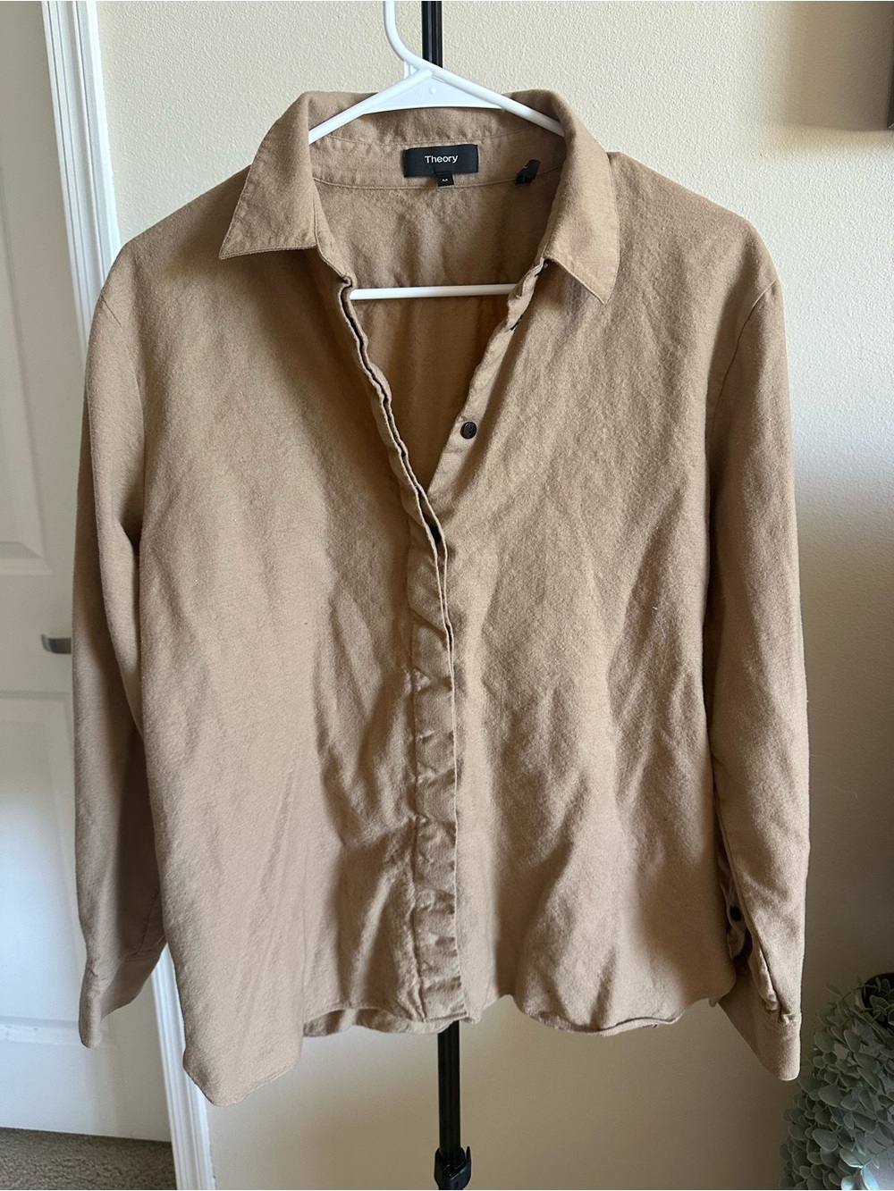 Theory Long-Sleeve Button Shirt — Tan 100% Virgin Wool